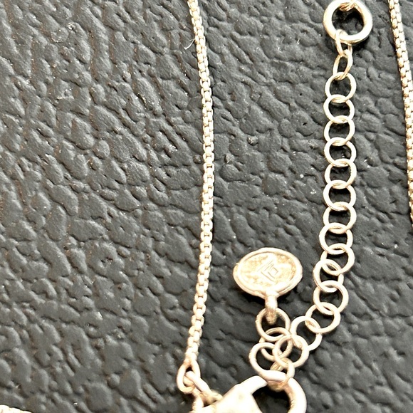 Elegant Sterling Silver Teardrop Pearl Pendant Necklace - Picture 7 of 7